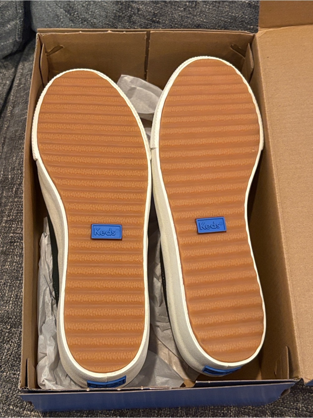 Keds | NIB Women’s Green Suede Remi Shoes Slip on Lace Sneakers in size 6.5 M - Picture 5 of 5